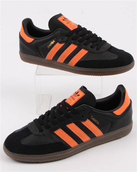 oranje adidas schoenen